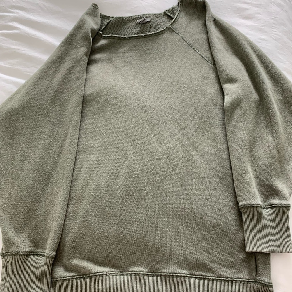 Aerie sweatshirt